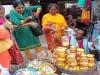 लखनऊ: करवाचौथ पर चूड़ियों और गहनों से चमके बाजार