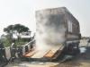 इटावा : ट्रक में लगी आग, लाखों का सामान जलकर राख