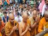 बुद्ध महोत्सव : बौद्ध भिक्षु व अनुयायियों ने निकाली धम्म यात्रा