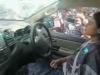 Video: आंध्र प्रदेश के CM की बहन की कार को तेलंगाना पुलिस ने क्रेन की मदद से घसीटा