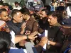 देहरादून: कैबिनेट मंत्री प्रेमचंद अग्रवाल के विरोध में काले झंडे लेकर पहुंचे कार्यकर्ता, गिरफ्तार