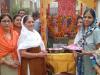 अयोध्या : रामनगर में महिलाओं ने किया प्रभात फेरी का स्वागत