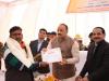 मथुरा: राज्यमंत्री ने बांके बिहारी का आशीर्वाद लेकर प्रगतिशील किसानों को किया सम्मानित