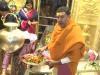 वाराणसी: केंद्रीय स्वास्थ्य मंत्री मनसुख मंडाविया ने काशी विश्वनाथ मंदिर में की पूजा-अर्चना 