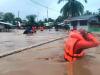 फिलीपींस में भारी बारिश और बाढ़ से सड़क व पुल क्षतिग्रस्त, बिजली आपूर्ति ठप...32 लोगों की मौत 