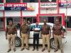 अयोध्या : लग्जरी कार से  छह किलो गांजा बरामद, एक गिरफ्तार
