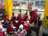 मेरठ: सरकारी स्कूल पर आवारा पशुओं का कब्जा, बाहर बैठकर पढ़ने को मजबूर बच्चे