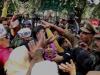 लखनऊ: AAP का 'आरक्षण बचाओ-लोकतंत्र बचाओ' आंदोलन, पुलिस से भिड़े, देखें Video