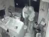 Theft in Kanpur: चकेरी में बैटरी दुकान में चोरी, छह से सात चोर लोडर लेकर आए और सामान लादकर ले गए, CCTV में कैद