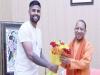 CM Yogi से मिले क्रिकेटर सूर्यकुमार, मुख्यमंत्री ने Twitter पर फोटो शेयर कर कुछ इस अंदाज में दी जानकारी