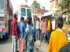 गोंडा: बाइक सवार युवक को ट्रक ने मारी ठोकर, टैंकर ने रौंदा