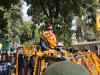 लखनऊ: भारतीय सेना की रीति रिवाज से ब्रिगेडियर रवि कपूर की हुई विदाई, लोगों की आंखे हुई नम 