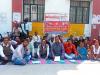 Kanpur: दिव्यांगजनों ने CMO कार्यालय के बाहर धरना प्रदर्शन कर रोड़ की जाम, कहा- सरकार की योजनाएं नहीं पहुंच रही