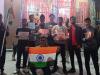 बरेली : पुलवामा आतंकी हमले के शहीदों को दी श्रद्धांजलि, कैंडल मार्च निकालकर लगाए भारत माता की जय के नारे