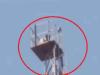 महराजगंज: मानदेय कटने से नाराज रोडवेज कर्मी टावर पर चढ़कर किया हंगामा, देखें Video