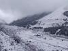 Avalanche in Uttarakhand: चीन सीमा पर एक दिन में पांच बार हिमस्खलन होने से ग्लेशियर सड़कों पर खिसका, यातायात रहा प्रभावित