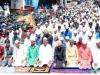 अलीगढ़ : नगर निगम का दावा फेल, मनाही के बावजूद सड़क पर पढ़ी गई नमाज