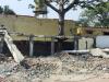 अयोध्या : रामपथ निर्माण के चलते रैन बसेरे पर चला बुलडोजर