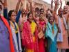 वाराणसी: ज्ञानवापी-श्रृंगार गौरी केस की याचिकाकर्ता महिलाओं व अधिवक्ता विष्णुशंकर जैन दर्शन-पूजन करने के लिए पहुंचे
