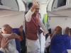 मध्यप्रदेश सरकार का तोहफा, 32 बुजुर्गों को हवाई जहाज से शिरडी की मुफ्त तीर्थ यात्रा पर भेजा 