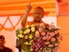 CM योगी आदित्यनाथ ने कांग्रेस पर हिंदू आस्था का ‘मजाक’ बनाने का लगाया आरोप 