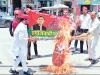 बाजपुरः 'आदिपुरुष' फिल्म के प्रसारण पर रोक लगाने की मांग, मुंतशिर का पुतला दहन कर किया प्रदर्शन
