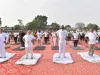 छत्तीसगढ़ में लाखों लोगों ने अंतरराष्ट्रीय योग दिवस के अवसर पर किया योग 