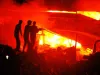 रुद्रपुर: लकड़ी के गोदाम में धधकी आग, लाखों का हुआ नुकसान