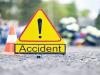 गौतम बुद्ध नगर: ईस्टर्न पेरीफेरल एक्सप्रेसवे पर वाहन की टक्कर से कार सवार तीन घायल