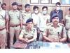 काशीपुरः चेन स्नेचिंग के आरोपी तीन सगे भाई गिरफ्तार, तमंचा व चाकू किया बरामद 