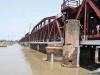 दिल्ली: यमुना में जलस्तर और बढ़ा, ‘ओल्ड रेलवे ब्रिज’ यातायात के लिए बंद 