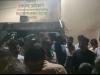 बाराबंकी : बिजली कटौती से नाराज़ भाकियू कार्यकर्ताओं ने पावर स्टेशन का किया घेराव