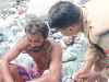 हल्द्वानी: गौला नदी में फंसा युवक, पुलिस ने किया रेस्क्यू