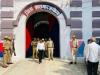 अयोध्या: रक्षाबंधन के दिन डीएम और एसएसपी का जेल पर छापा