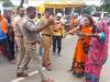 सीतापुर : निजी हाॅस्पिटल में प्रसूता की मौत पर भड़के परिजनों ने काटा हंगामा