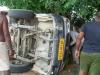 रायबरेली : अनियंत्रित पिकअप पेड़ से टकराकर पलटी, 30 घायल 