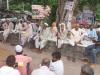 Mahoba News: मांगों को लेकर किसानों ने धरना प्रदर्शन कर जताया विरोध, आरपार की लड़ाई लड़ने का दिया अल्टीमेटम