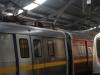 दिल्ली में मेट्रो के सामने कूदा 40 वर्षीय व्यक्ति, मौके पर मौत 