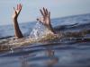 Mahoba News: नदी में डूबने से छात्र की मौत, साथियों के साथ गया था नहाने, मां रो-रोकर हुई बेहाल