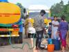 हल्द्वानी: निजी टैंकरों से पानी खरीदने को मजबूर हैं बिठौरिया के लोग