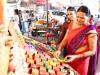 Karwa Chauth 2023: बाजारों में दिखी रौनक, खरीदारी में जुटी महिलाएं, करवा सेट की बढ़ी डिमांड