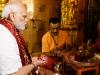 प्रधानमंत्री मोदी ने गुजरात के अंबाजी मंदिर में की पूजा-अर्चना