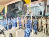 बहराइच: आरएएफ जवानों के साथ पुलिस ने किया फ्लैग मार्च, दुर्गा पूजा-दशहरा को देखते हुए बढ़ाई चौकसी