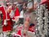 बरेली: क्रिसमस के लिए बाजार हुए गुलजार, गिरजाघरों में भी साज- सज्जा की हो गई शुरुआत