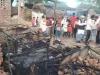 फिरोजाबाद में दर्दनाक हादसा: झोपड़ी में लगी आग, तीन बच्चों की जलकर मौत, पिता गंभीर