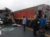 Kannauj Accident: आगरा लखनऊ एक्सप्रेस-वे पर खड़े ट्रक में पीछे से घुसी बस, चालक की मौत व 16 यात्री घायल