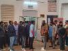 Kanpur News: हैलट अस्पताल में सुरक्षा गार्ड ने टेक्नीशियन को जड़ा थप्पड़… कार्रवाई की मांग को लेकर जताया विरोध 