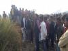 संतकबीरनगर: संदिग्ध परिस्थितियों में युवक की पेड़ से लटकती मिली लाश, हड़कंप