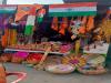 प्राण-प्रतिष्ठा के बाद अब देशभक्ति की बयार, बाराबंकी में भगवा रंग के बीच तिरंगे झंडे से सजी दुकानें