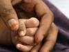 लखनऊ: इलाज में लापरवाही से जच्चा-बच्चा की मौत, परिजनों ने किया हंगामा